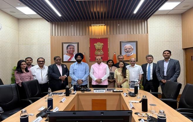  Intraction with L. G .Delhi